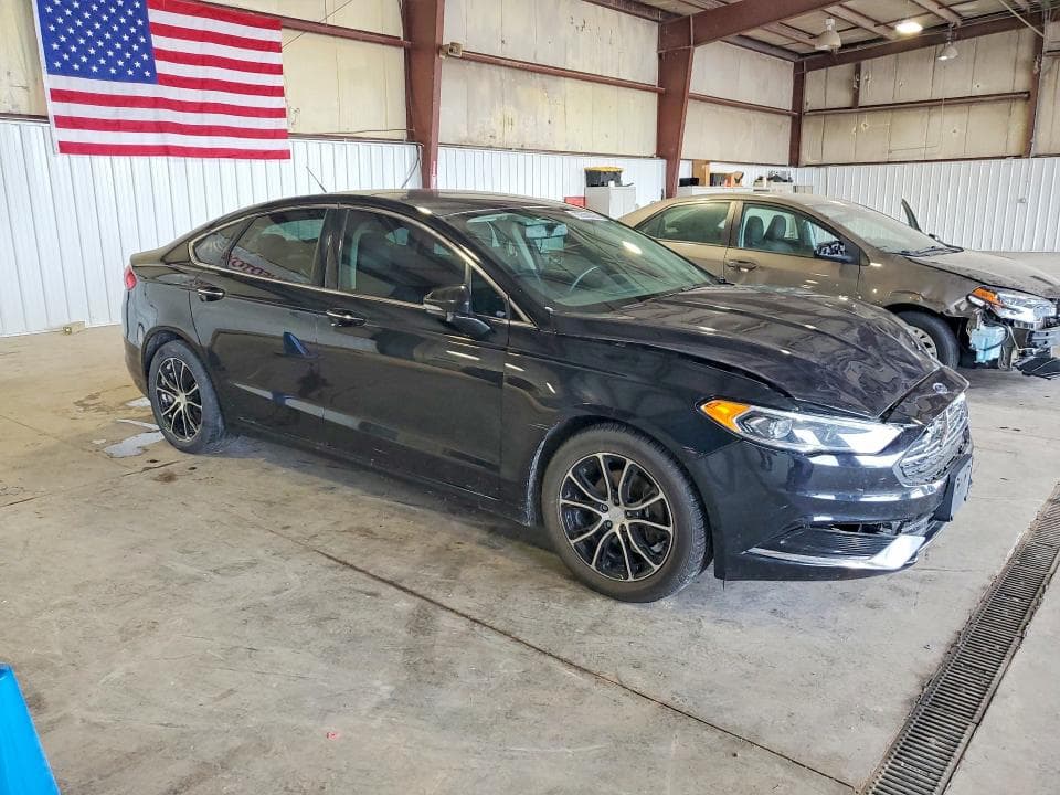 2018 FORD FUSION SE 4
