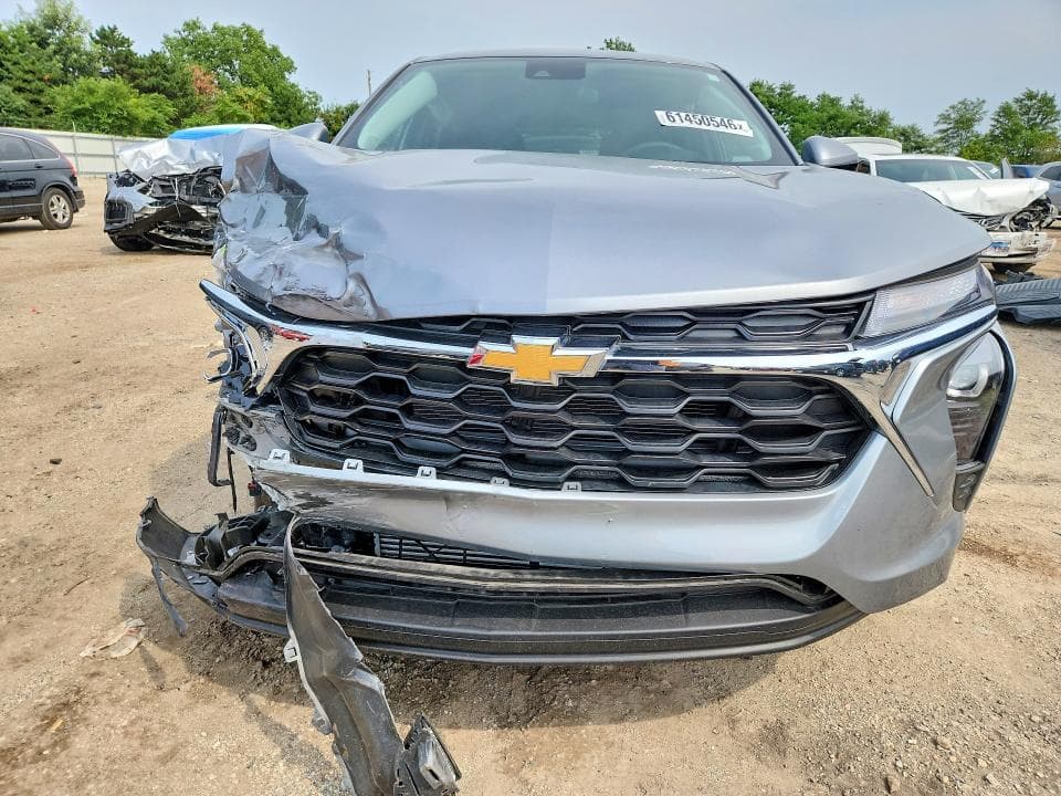 2026 CHEVROLET TRAX LS 5