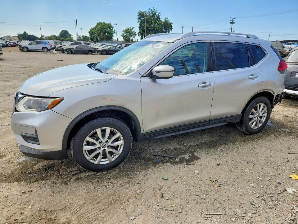 2017 NISSAN ROGUE SV - 1