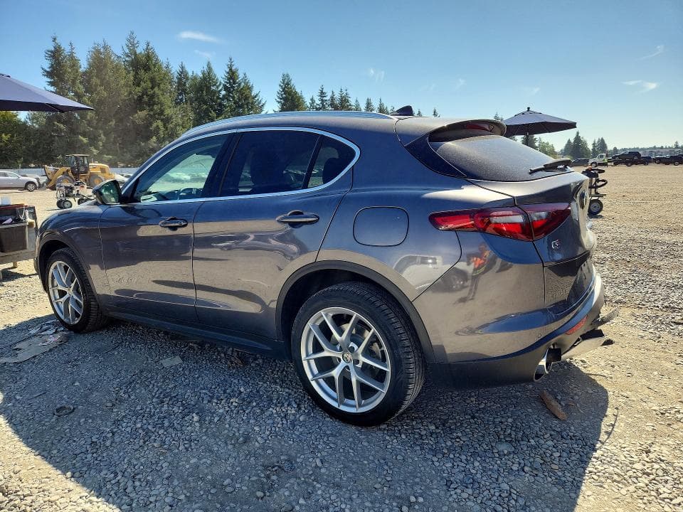 2018 ALFA ROMEO STELVIO TI 2