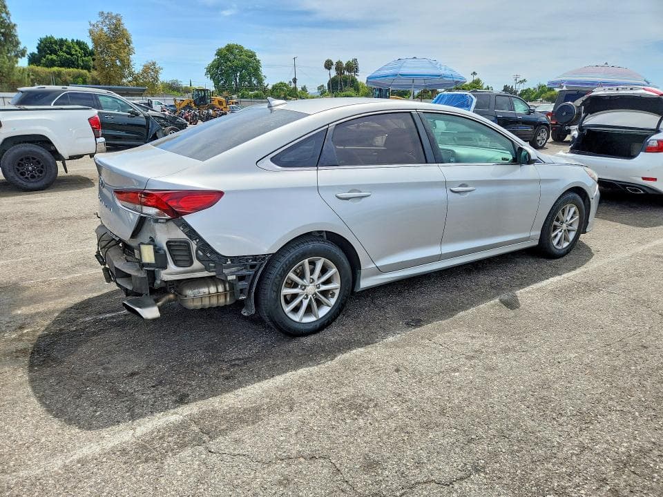 2019 HYUNDAI SONATA SE 3