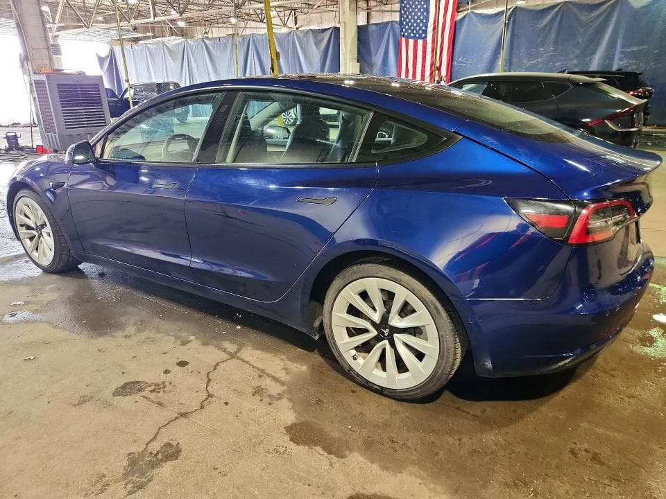 2022 TESLA MODEL 3 2
