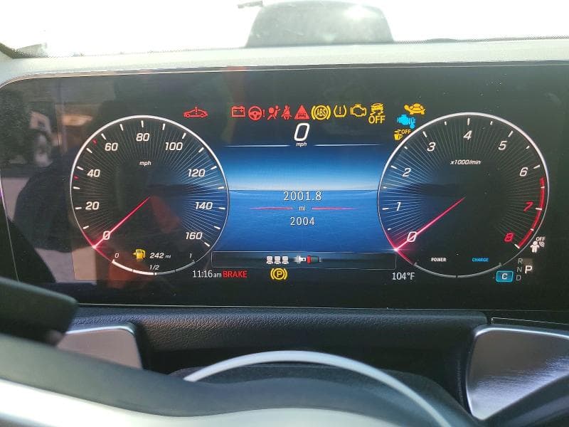 2026 MERCEDES-BENZ GLB 250 9
