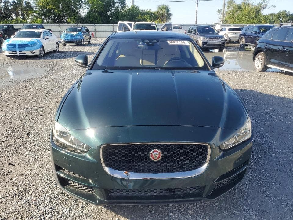 2017 JAGUAR XE PREMIUM 5