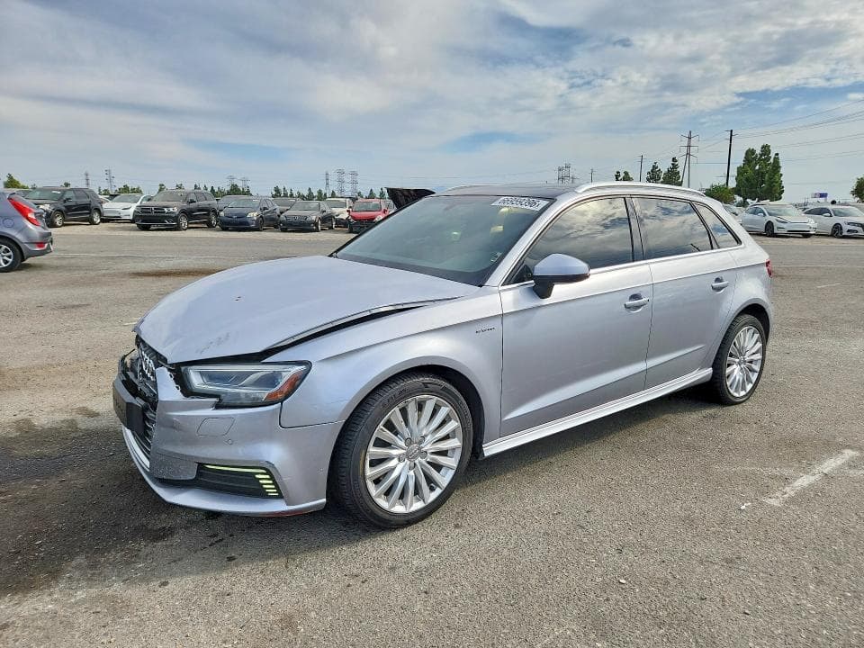 2017 AUDI A3 E-TRON PREMIUM PLUS - 1