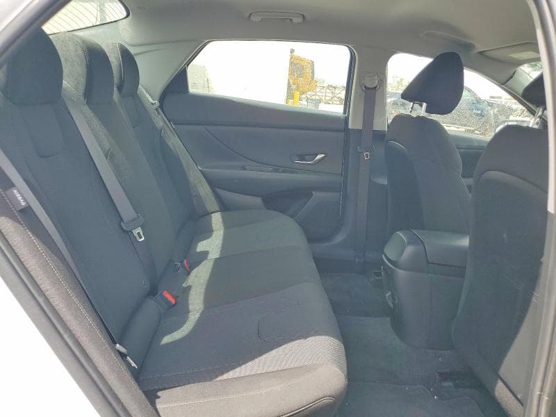 2026 HYUNDAI ELANTRA SE 10