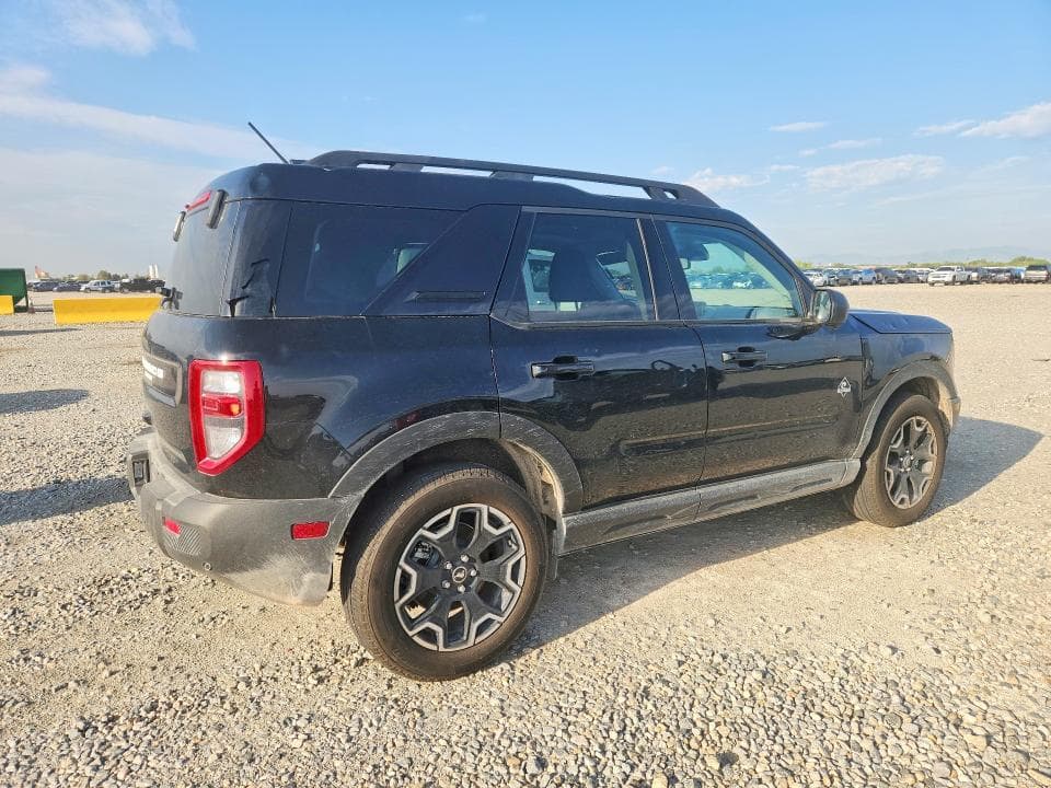 2025 FORD BRONCO SPORT OUTER BANKS 3