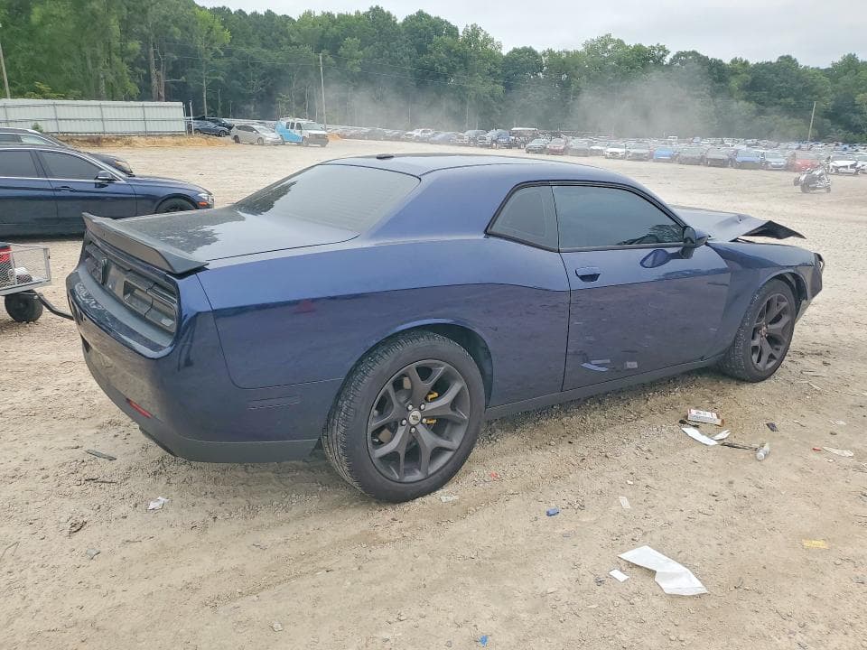 2017 DODGE CHALLENGER SXT 3