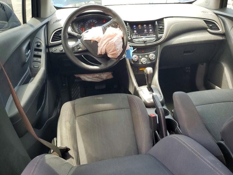 2020 CHEVROLET TRAX 1LT 8