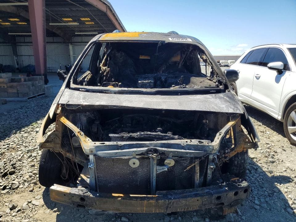2019 TOYOTA SIENNA LE 5