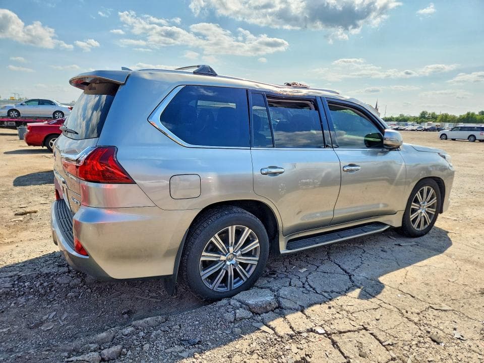 2017 LEXUS LX 570 3