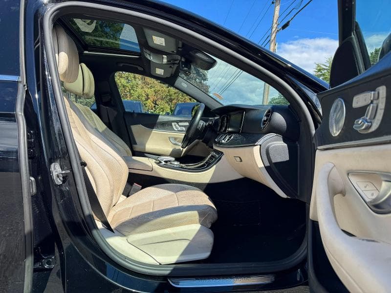 2017 MERCEDES-BENZ E 300 6