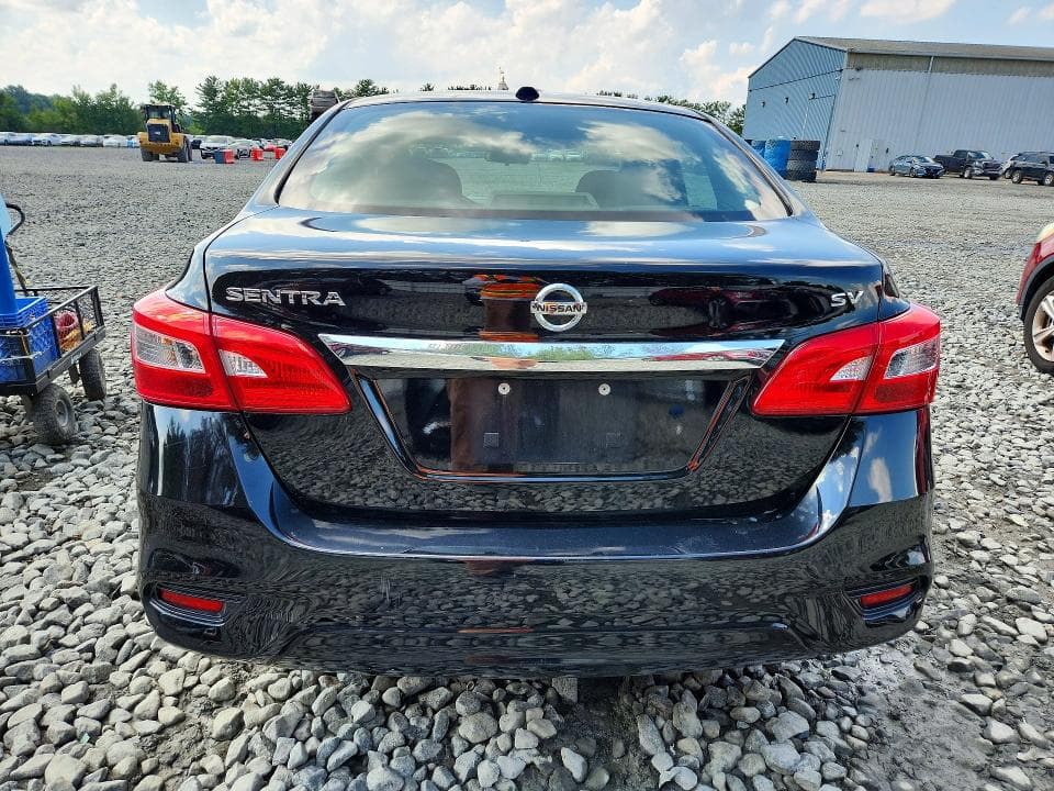 2019 NISSAN SENTRA SV 6