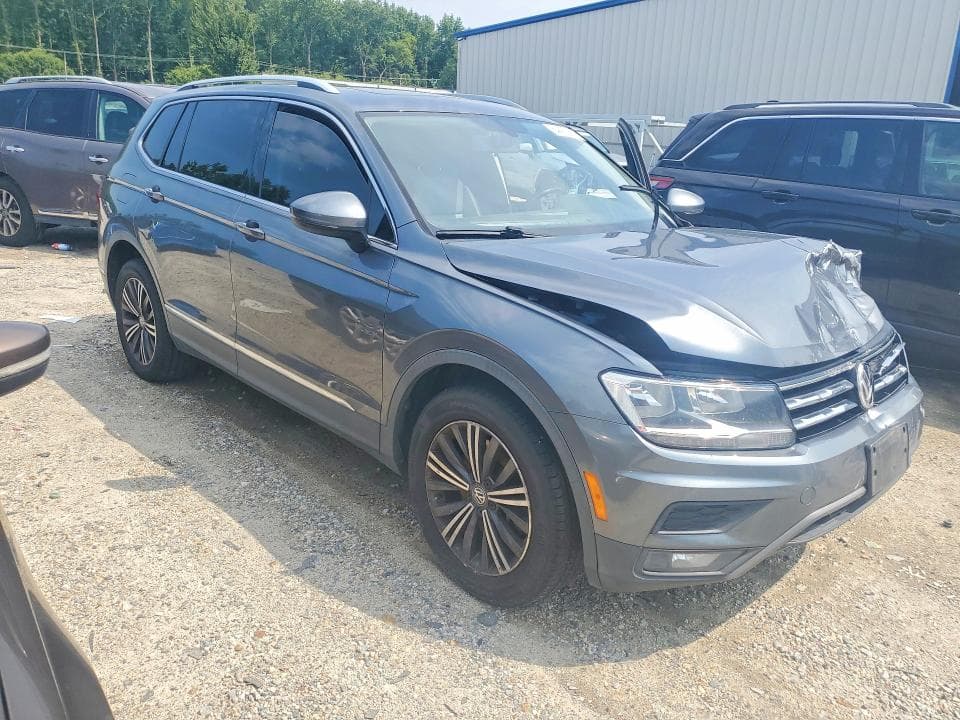 2018 VOLKSWAGEN TIGUAN SE 4