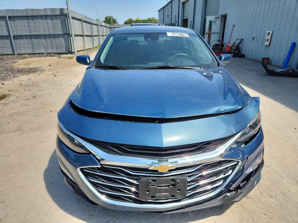 2025 CHEVROLET MALIBU LT 5