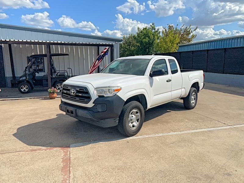 2017 TOYOTA TACOMA SR 2