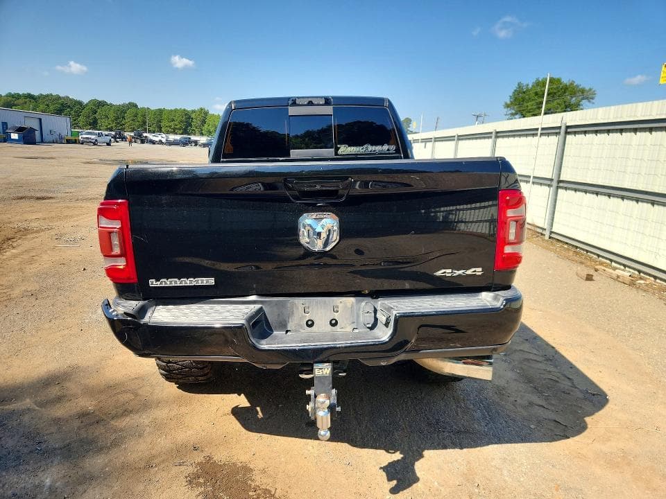 2019 RAM 2500 LARAMIE 6