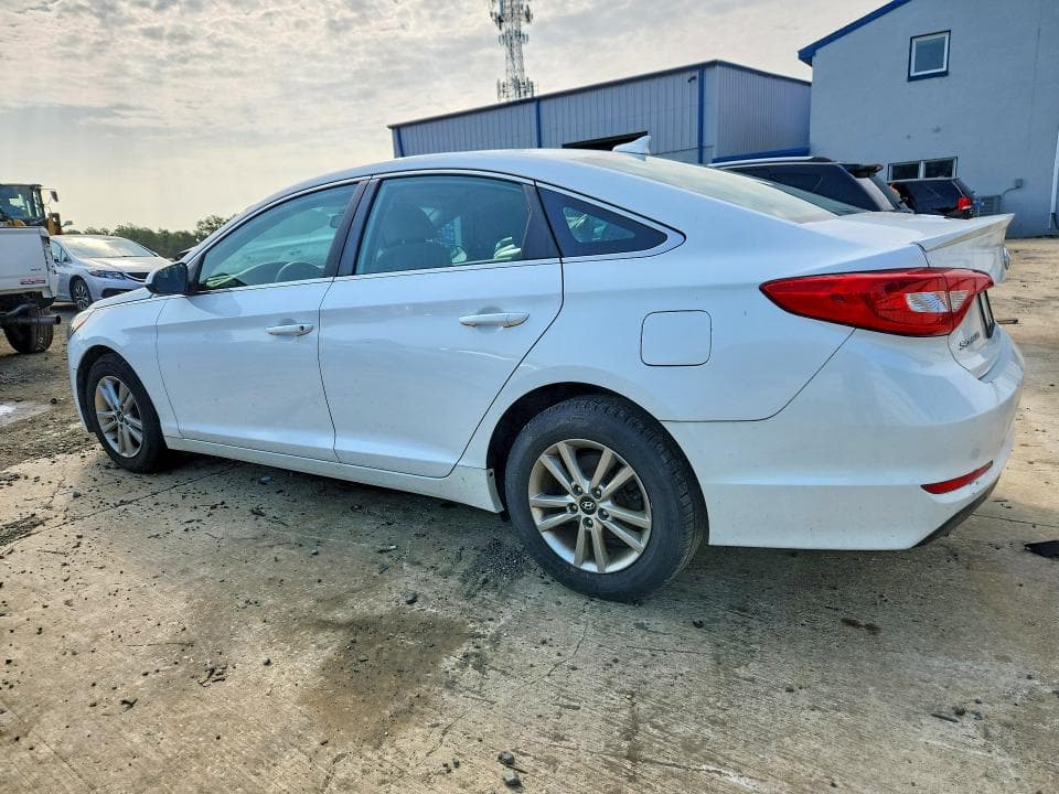 2017 HYUNDAI SONATA SE 2