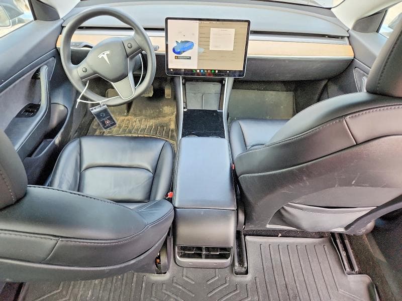 2020 TESLA MODEL 3 8
