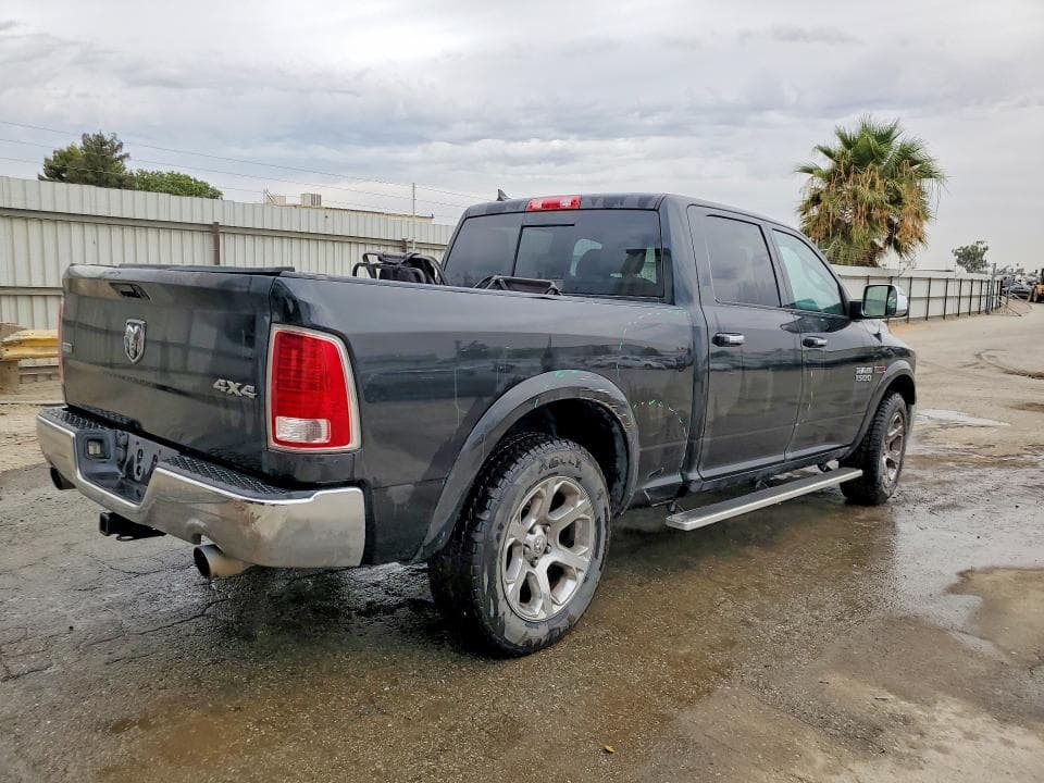 2018 RAM 1500 LARAMIE 3