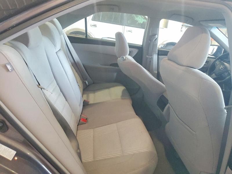2017 TOYOTA CAMRY LE 10