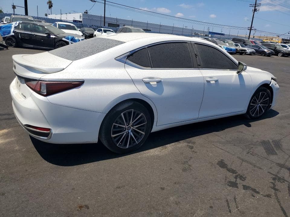 2025 LEXUS ES 300H BASE 3