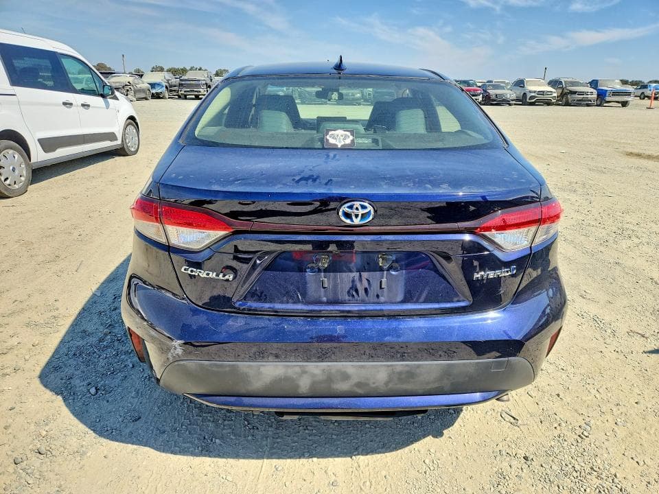 2021 TOYOTA COROLLA LE 6