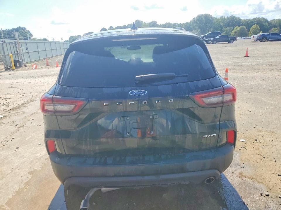 2026 FORD ESCAPE ST LINE 6