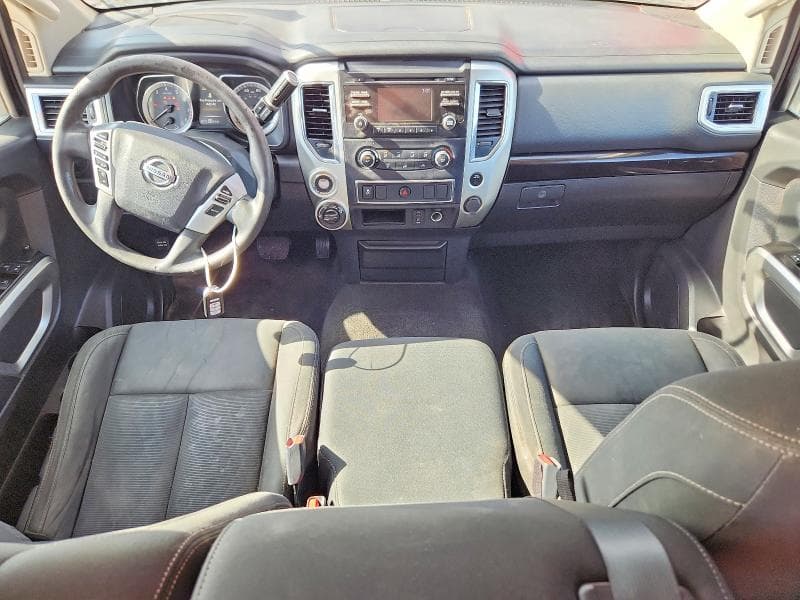 2018 NISSAN TITAN S 8