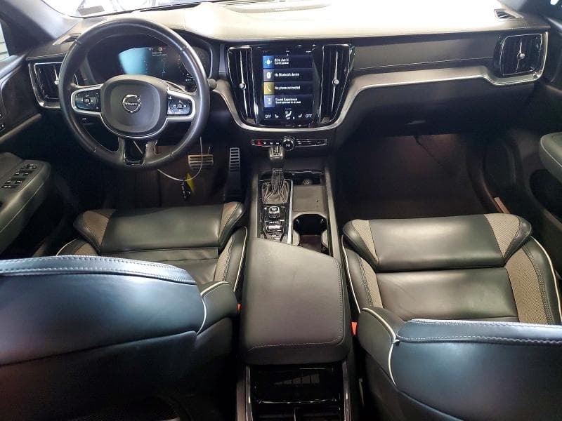 2021 VOLVO S60 T5 R-DESIGN 8