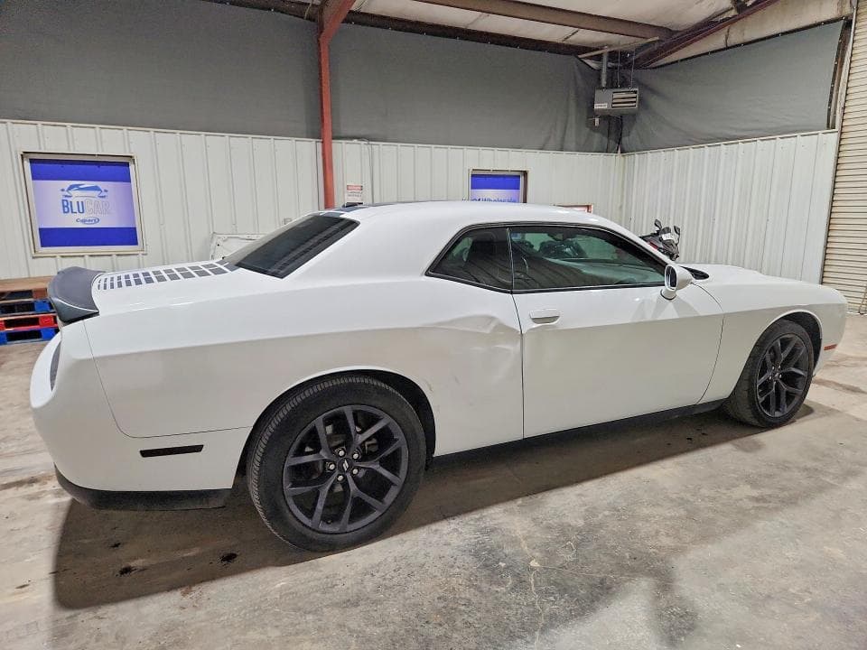 2019 DODGE CHALLENGER SXT 3