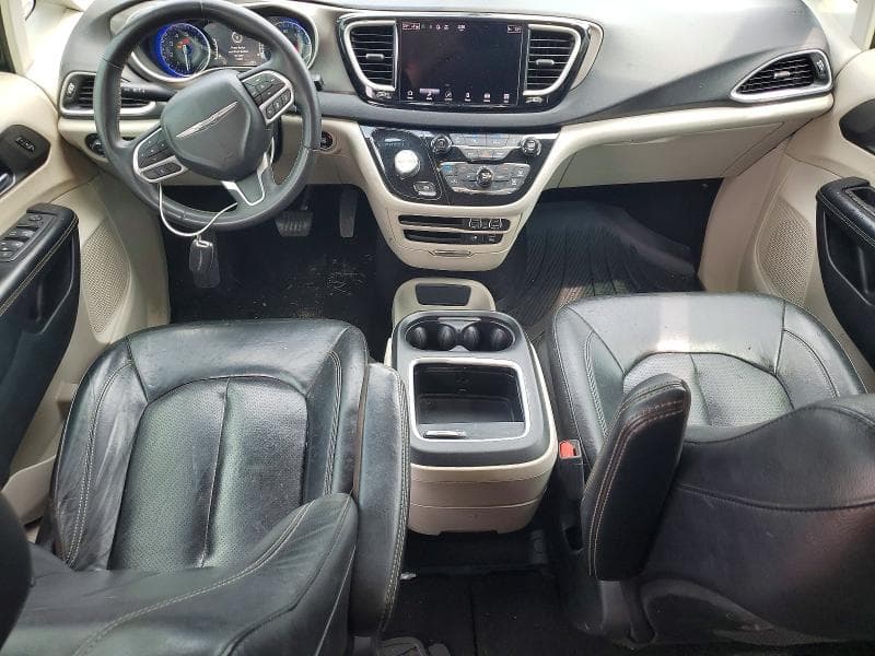 2022 CHRYSLER PACIFICA TOURING L 8