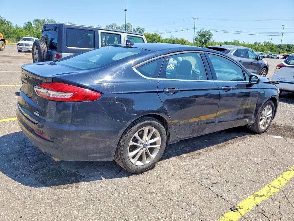 2020 FORD FUSION SE 3