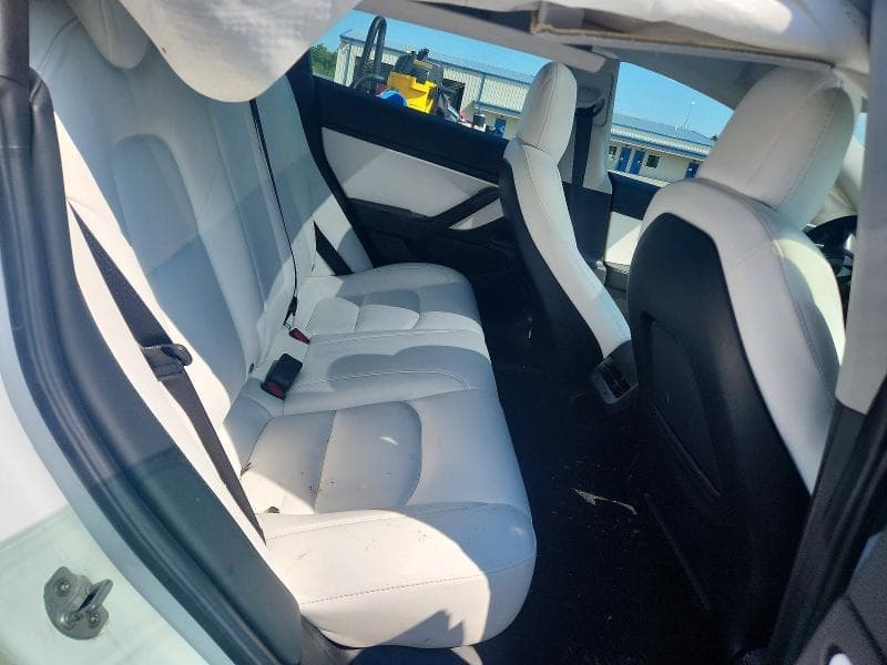 2020 TESLA MODEL 3 10
