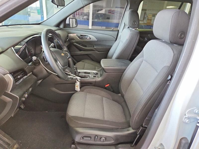 2023 CHEVROLET TRAVERSE LT 7