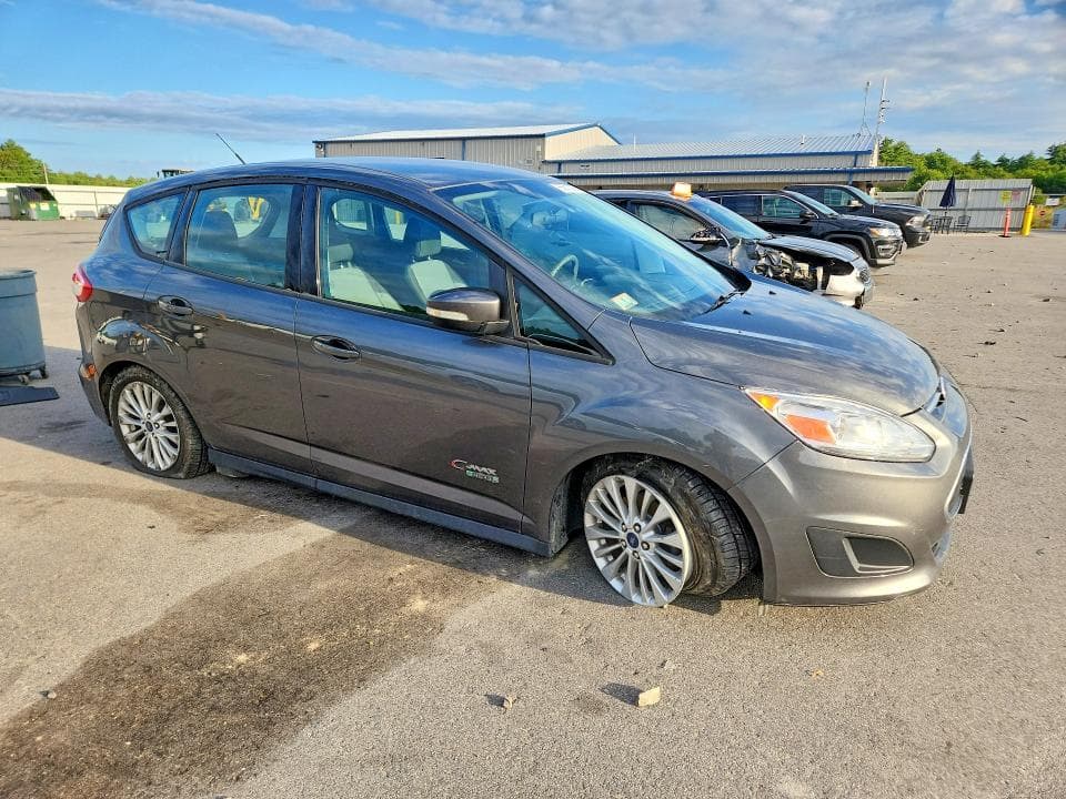 2017 FORD C-MAX SE 4