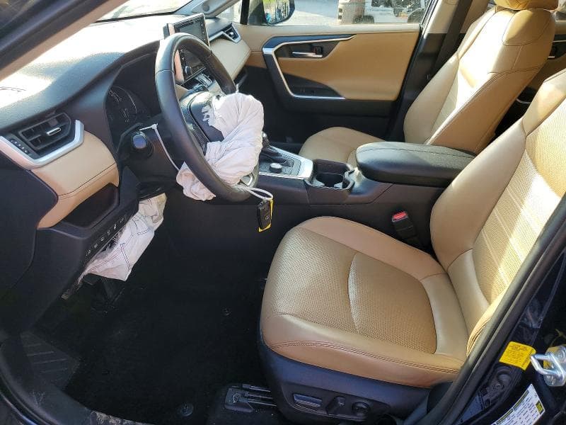 2021 TOYOTA RAV4 LIMITED 7