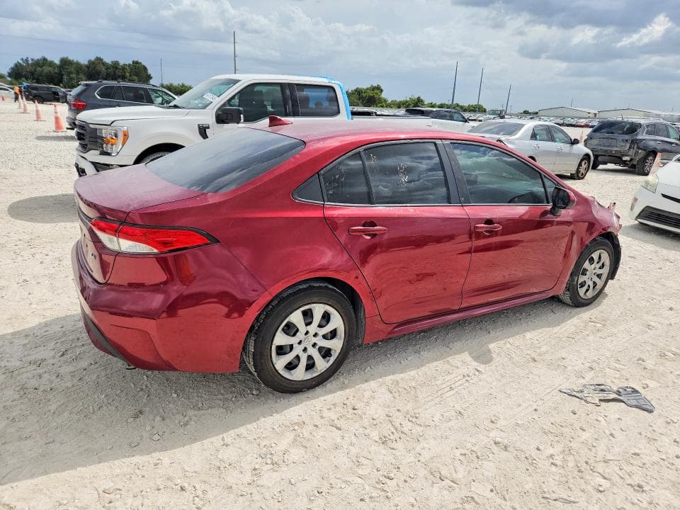 2022 TOYOTA COROLLA LE 3