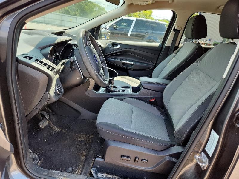 2017 FORD ESCAPE SE 7