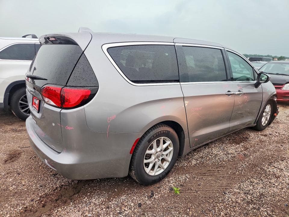 2017 CHRYSLER PACIFICA TOURING 3