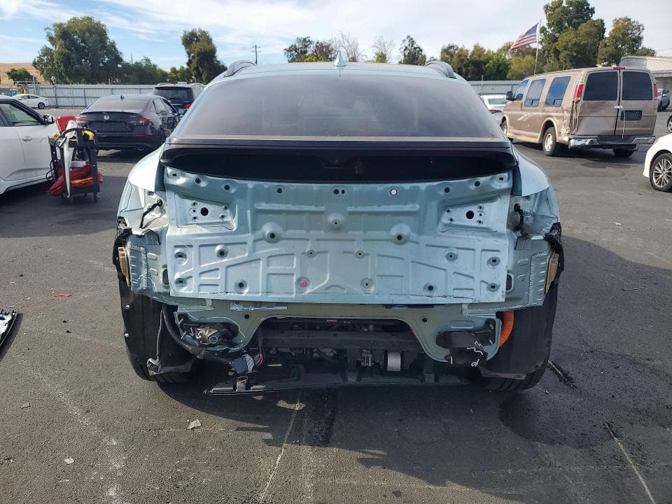 2024 GENESIS GV60 ADVANCED 6