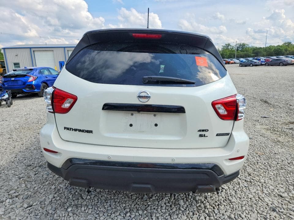 2018 NISSAN PATHFINDER SL 6