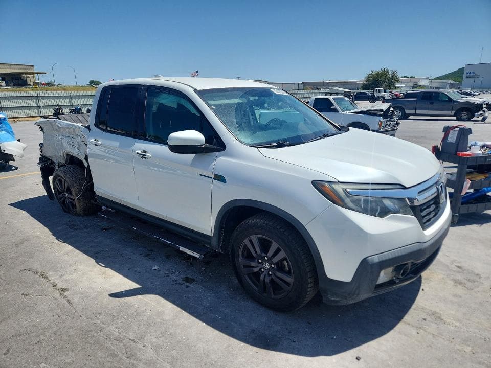 2019 HONDA RIDGELINE SPORT 4