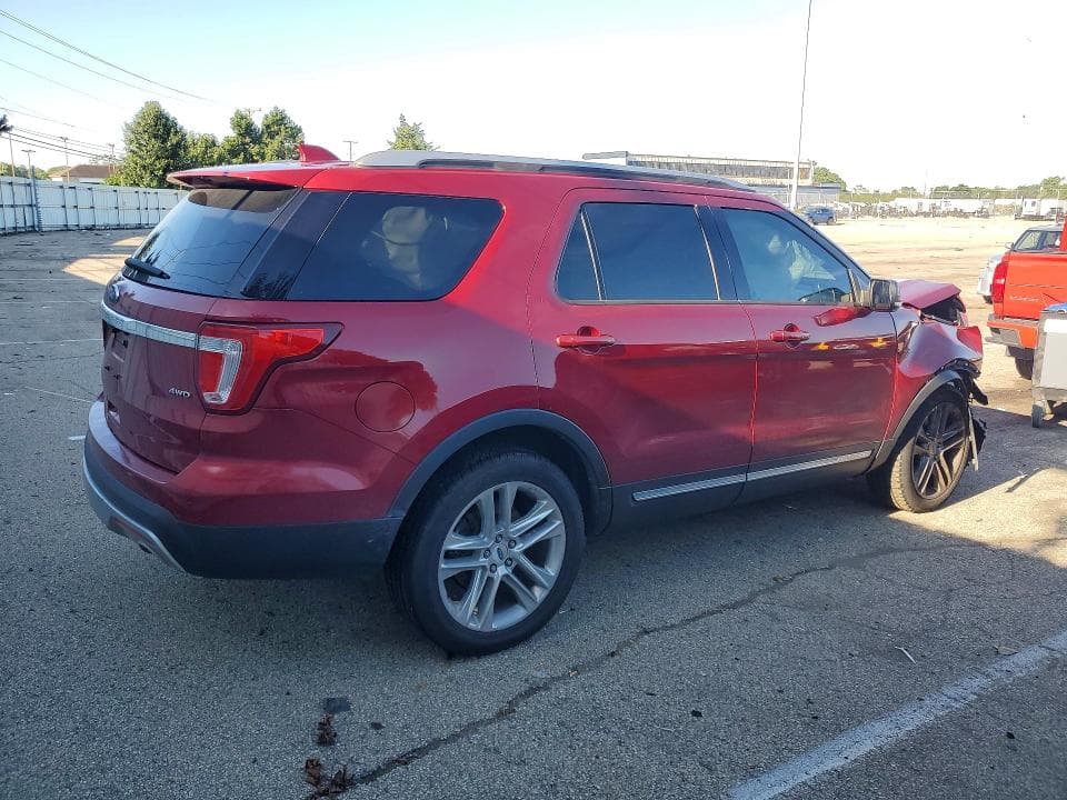 2017 FORD EXPLORER XLT 3