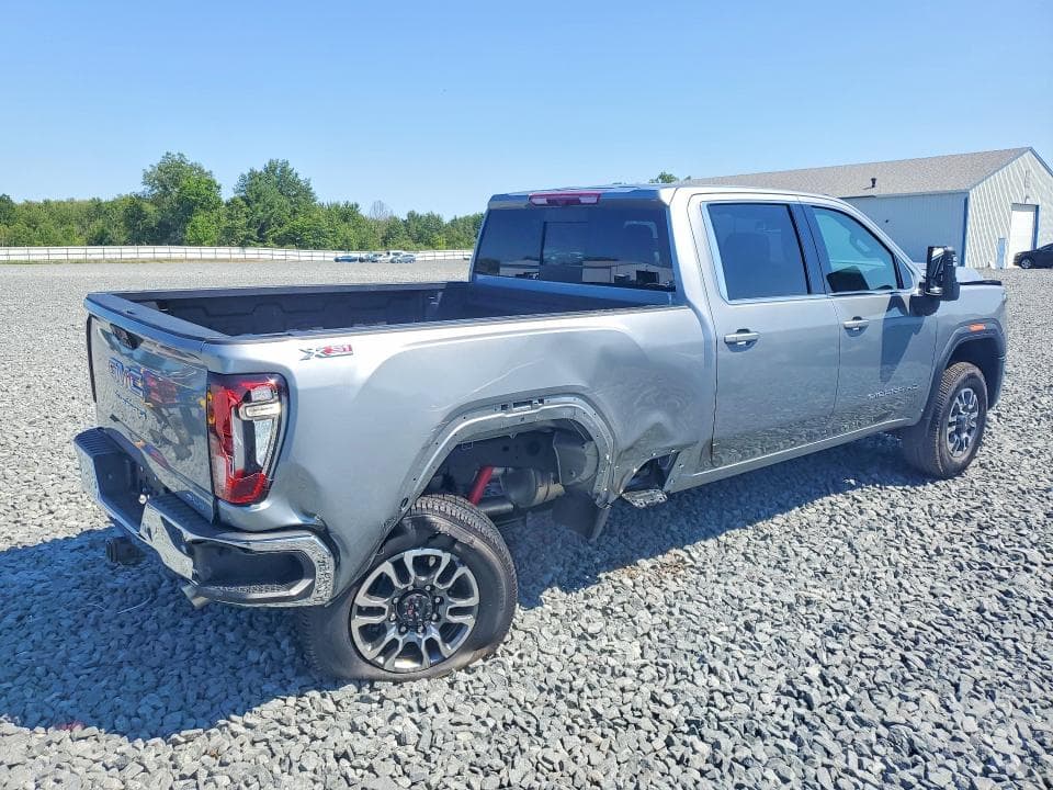 2026 GMC SIERRA K2500 SLE 3
