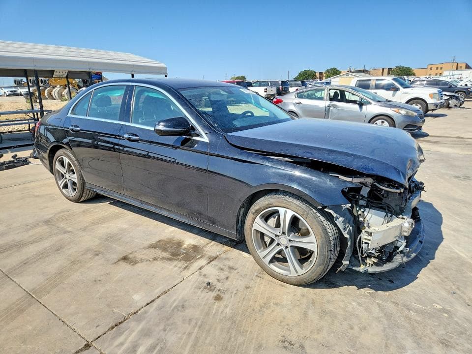 2017 MERCEDES-BENZ E 300 4