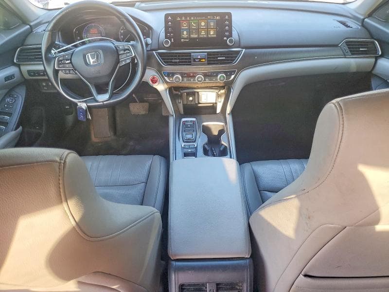 2019 HONDA ACCORD TOURING HYBRID 8