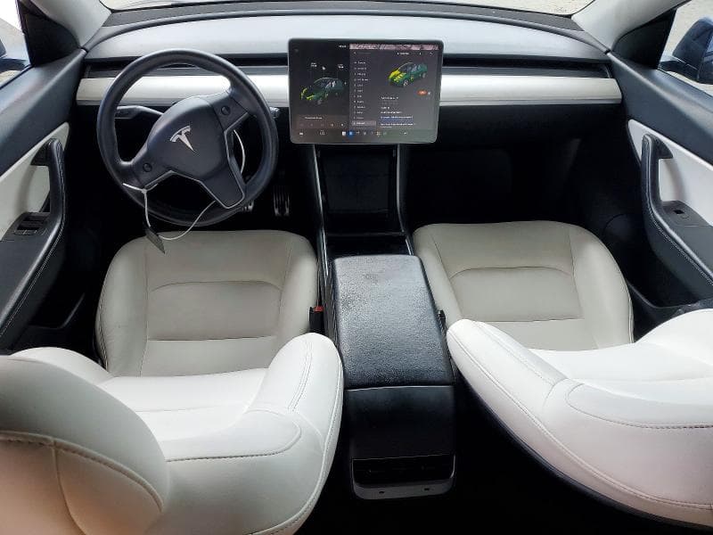 2021 TESLA MODEL Y 8