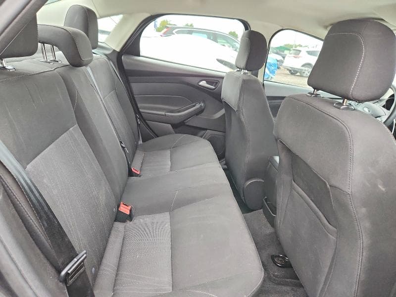 2018 FORD FOCUS SE 10