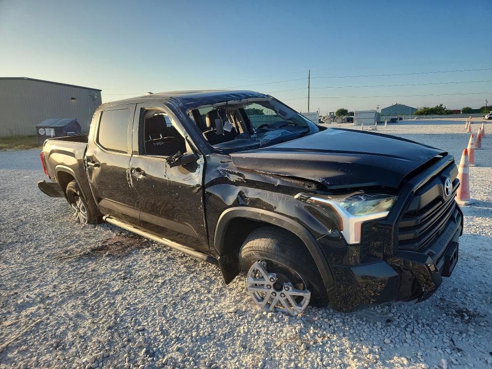 2024 TOYOTA TUNDRA SR5 4